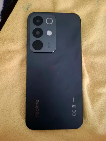 Real me c85 pro beautiful peacock green back, 256 gb brilliant phone