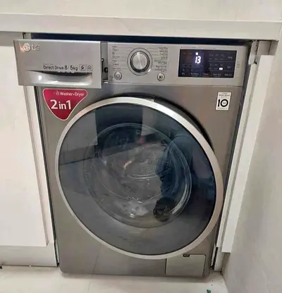 LG direct drive new model washing machine 8/5kg urgend for sale