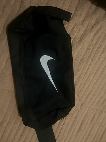 Nike black toiletry / wash bag — good condition