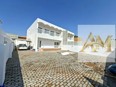 Spacious 4BR Villa Modern with maidroom and laundry ready to move