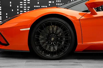 2019 Lamborghini AVENTADOR S 缩略图 20