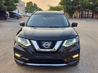 2017 Nissan ROGUE — фото 4