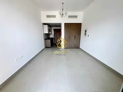 Brand new Luxury Studio Available For Family!
