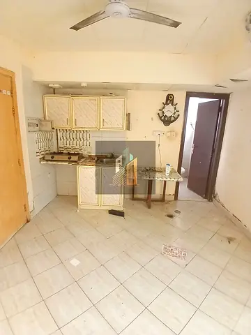 NEAT AND CLEAN FAMILY BUILDING APPARTMENT NEAR NESTO, AFFORDABLE PRICE
