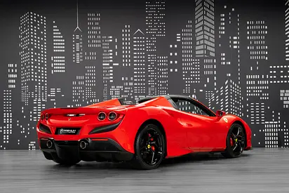 صورة 3 لـ 2020 Ferrari F8 SPIDER