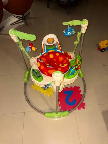 Fisher Price - Baby bouncing Jumperoo with toys - good condition