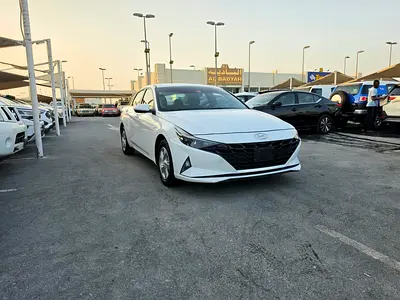 Hyundai Elantra 2023 Smart GCC Specs هونداي النترا 2023 خليجي بحالة ممتازة