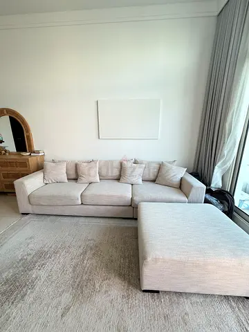 BLOOMR “Mila” L-shaped Linen Sofa
