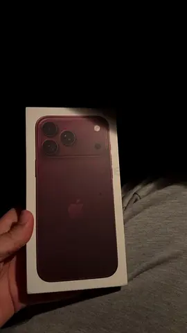 Iphone 18 promax 512gb burgundy tdra