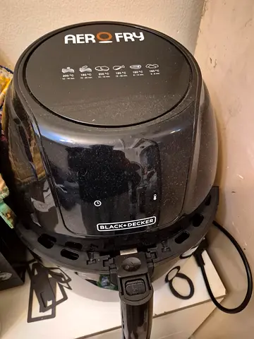 Air fryer black and decker AF625 1800w 5.6L/1.5kg