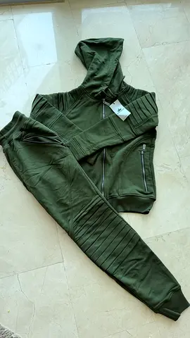 Brand New Warm Green Unisex Tracksuit