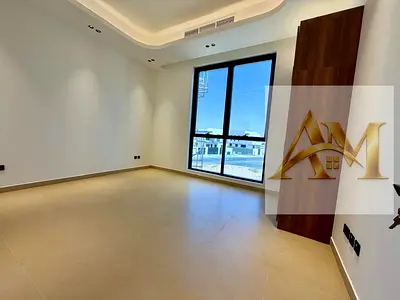LUXURY MODERN 5BR VILLA•BRAND NEW•BRIGHT AND CLEAN•PRIME LOCATION•READY TO MOVE