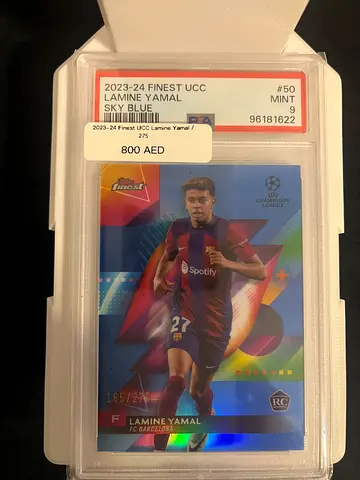 2023-24 Laimne Yamal Rookie Card /275 - PSA 9
