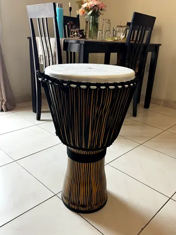 Pearl 14" Rope Tuned Djembe Synthetic Shell - Flawless Condition