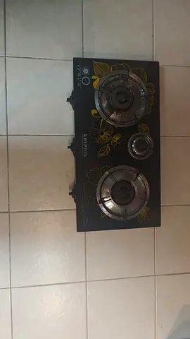 Used 3-Burner Glass Top Gas Stove — Good Working Condition