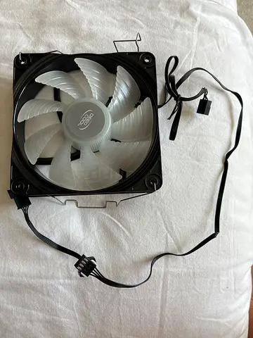DeepCool 120mm RGB Case/CPU Fan with Controller (Used)