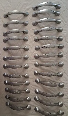Lot of 25 brushed metal cabinet/wardrobe handles - used