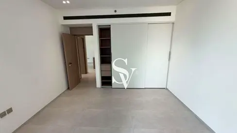 Brand-New Luxury 2BR | Mid-Floor | Vacant
