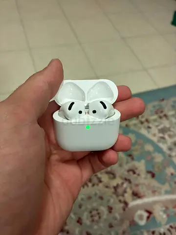 AirPods 4 with Active Noise Cancellation – Flawless