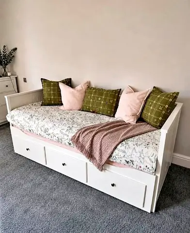 Ikea Day Bed with Mattress Available in Perfect Condition