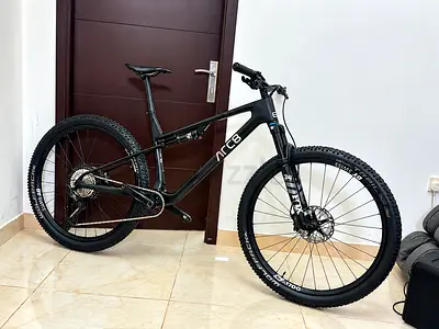 2025 ARC8 evolve FS carbon mtb XC downcountry
