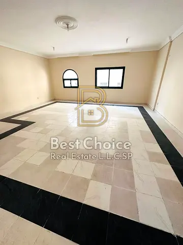 Generous layout suitable for families Modern finishes Ready for immediate occupancy Prime location