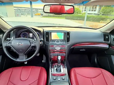 صورة 9 لـ 2016 Infiniti Q60