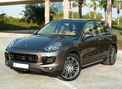GCC 2016 Cayenne-S / V6 - 420hp / FSH