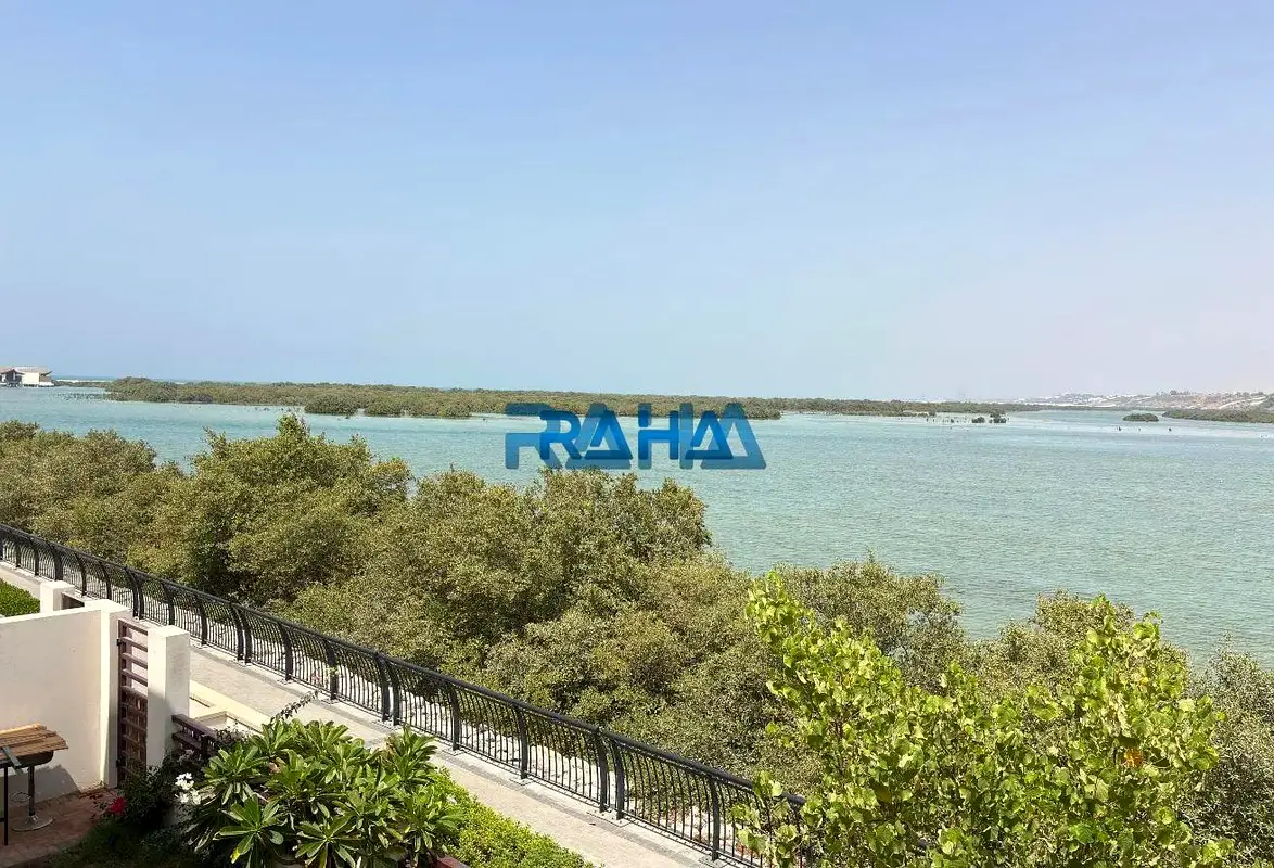 Mangrove Flamingo villa For sale