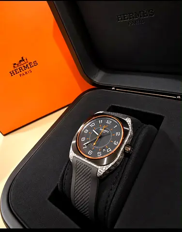Hermès H08 Watch — super Excellent Condition