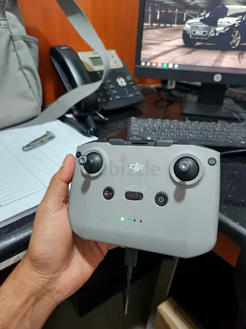 DJI Mini 2 series compact foldable drone (good condition) - with extra propeller
