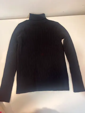 size10 black turtle neck