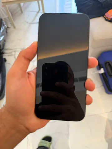 Apple iPhone in good working condition - unlocked,