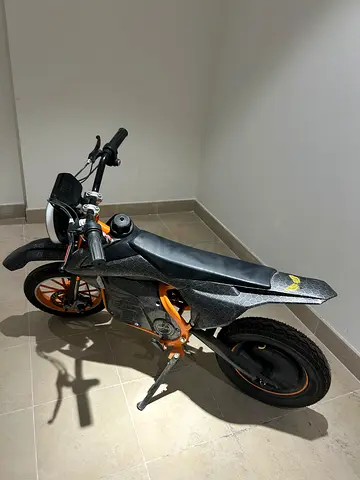 Kids electric bike / mini moto - good condition