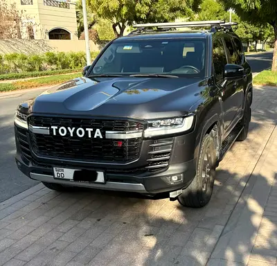 2025 Toyota Land Cruiser GR Sport GCC Specs