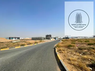 Industrial land on a main road, owned by a citizen.