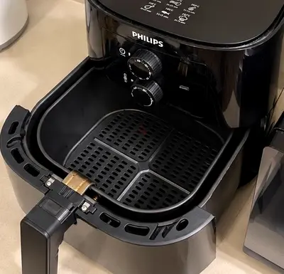 Philips Air Fryer (manual dials) - Good working condition