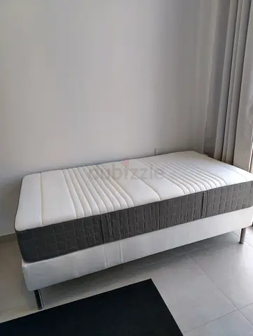 Single bed with mattress 90 x 190cm