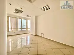 Prime Location | 4 Cabins | Close to Metro