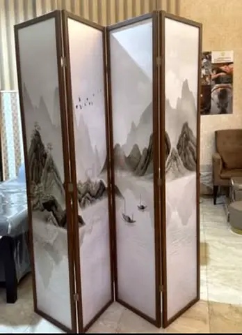 Panel folding divider