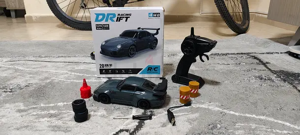 DR Racing Drift RC Car with Remote & Spare Parts - Used