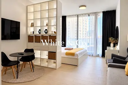 Modern Living | Furnished | Balcony