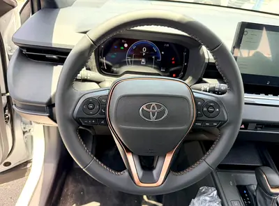صورة 7 لـ 2026 Toyota COROLLA CROSS