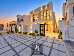 An exceptional location and a once-in-a-lifetime opportunity: a luxurious, modern villa featuring a 