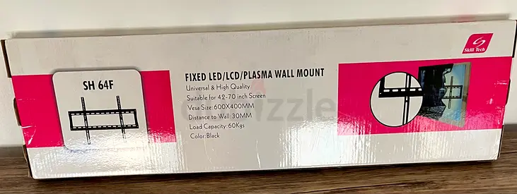 Flat Screen TV Wall Mount bracket (new in box)