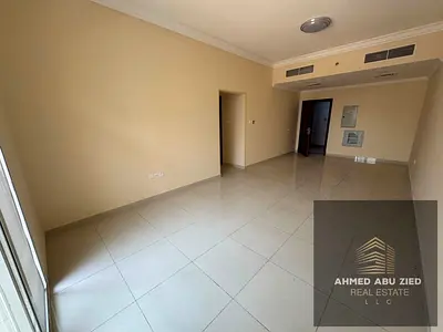 شقة ثاني ساكن للإيجار في الجرف 3 عجمان قرب السوق الصيني ومخرج محمد بن زايد | غرفتان وصالة و2 حمام وبلكونة وخزائن | 40 ألف على 4 أو 6 دفعات موقع مميز