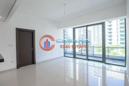 وحدة زاوية مميزة | تصميم واسع | إطلالات بانورامية على المارينا