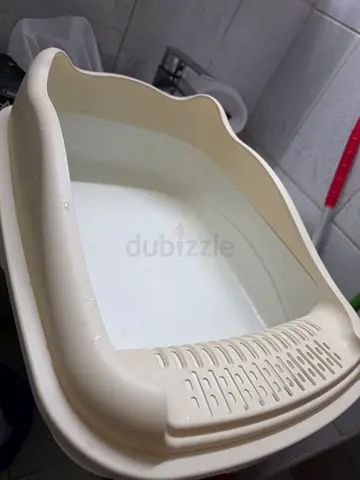 Litter box