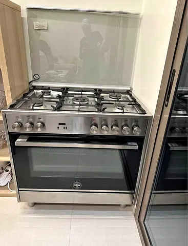 Bertazzoni Stainless Steel 5-Burner Gas Range with Large Oven - Good Condition