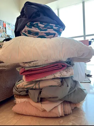 Bundle of Used Bed Sheets, Duvet Covers and Pillowcases - (Free Delivery)